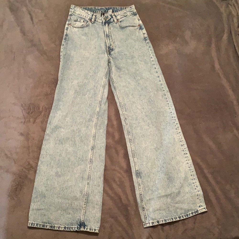 H&M Wide High Waisted Jeans - Light Blue
